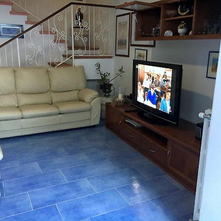 Holiday Apartments Lacco Ameno  Bagian luar foto
