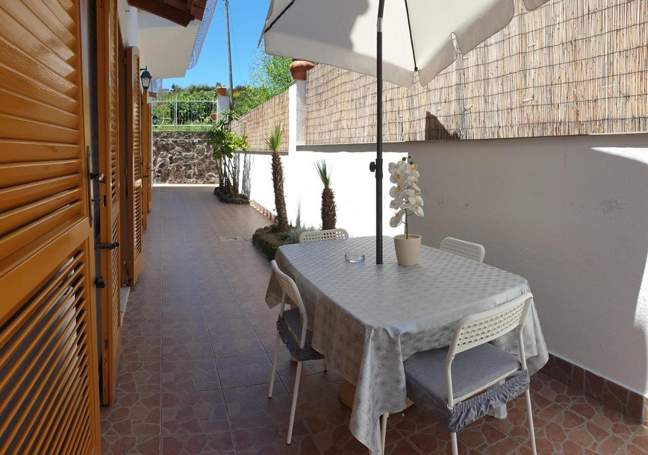 Holiday Apartments Lacco Ameno  Bagian luar foto