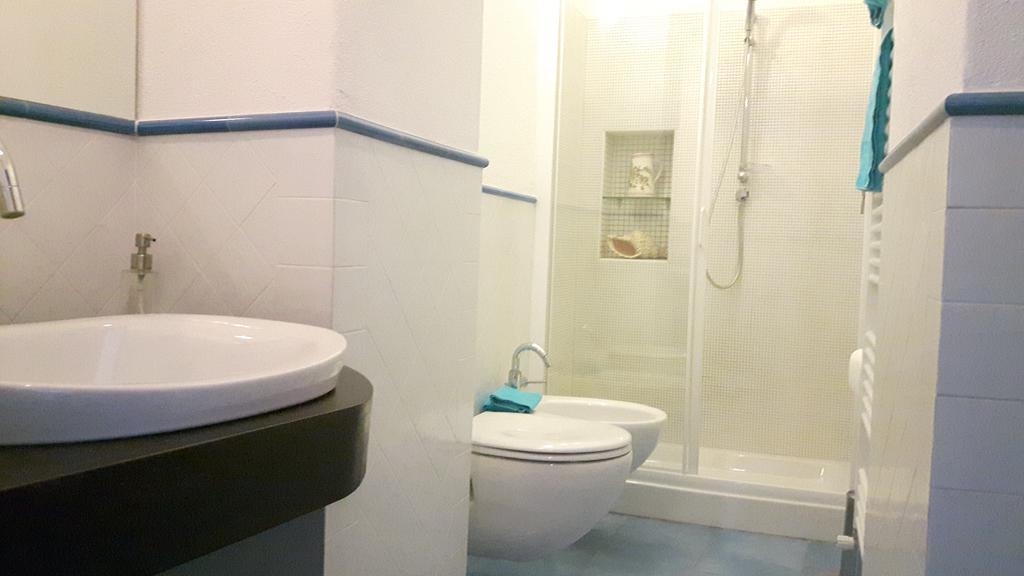 Holiday Apartments Lacco Ameno  Bagian luar foto